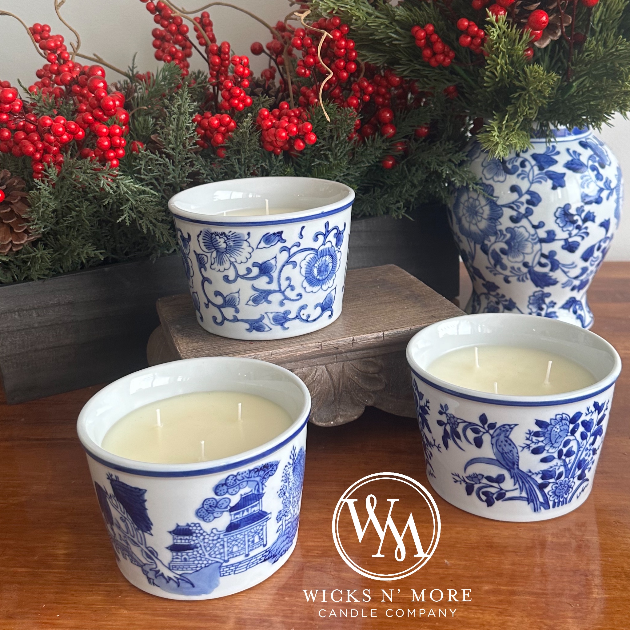 Blue Floral Chinoiserie Scented 3-wick Candle